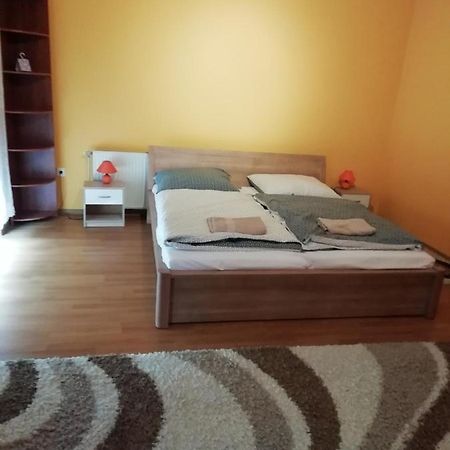 Apartmán Rokus Apartman Segedín Exteriér fotografie