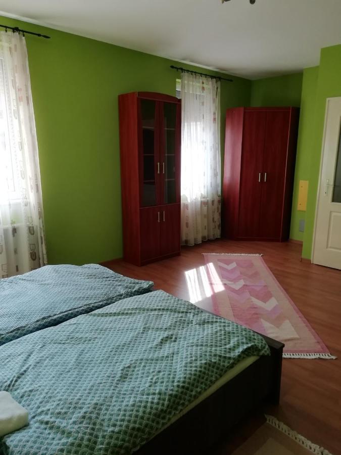 Apartmán Rokus Apartman Segedín Exteriér fotografie